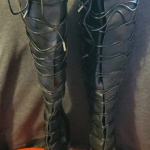 VINCE CAMUTO KENTRA BOOTS